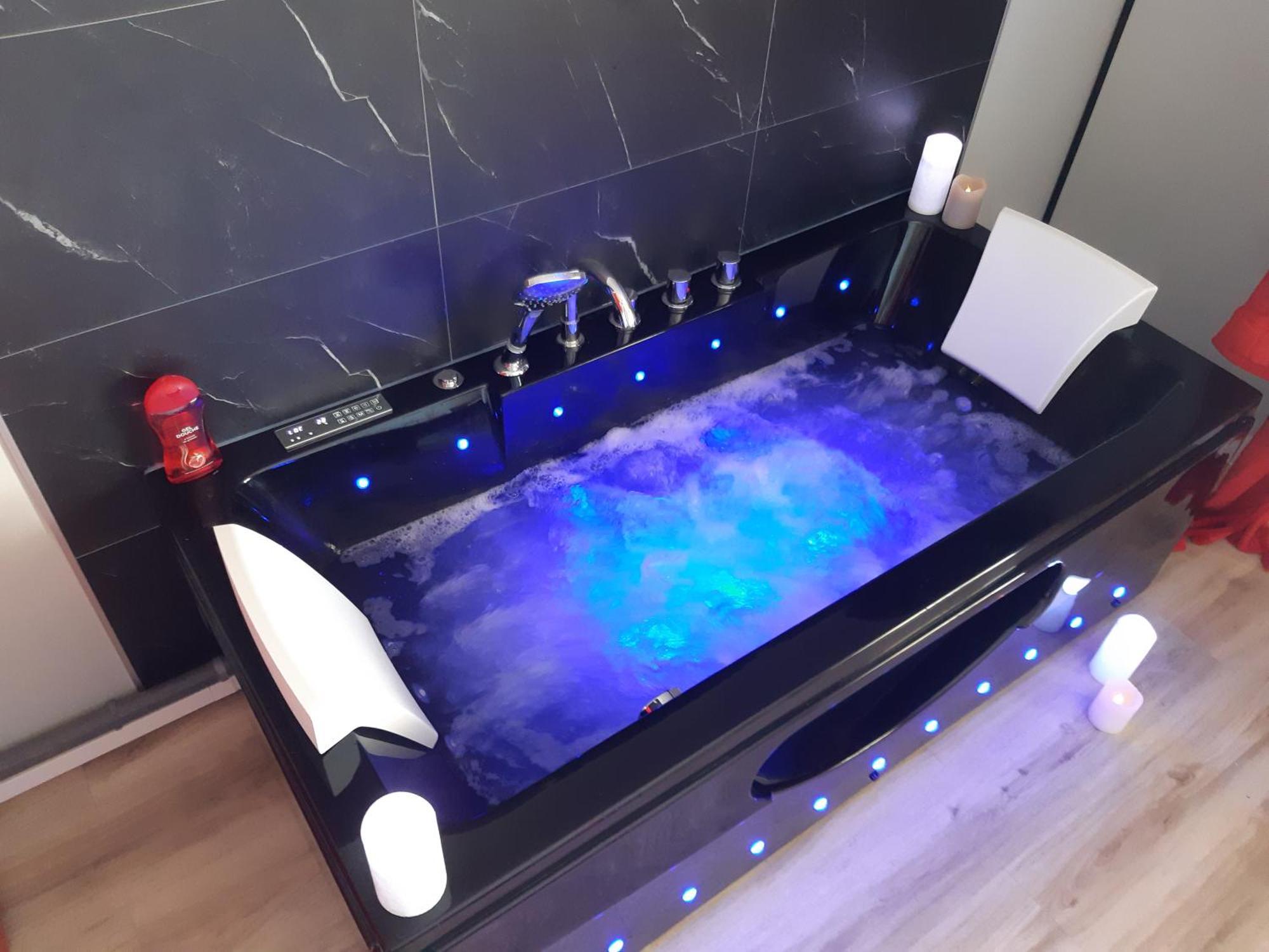 Grand Studio BISCARROSSE PLAGE Une nuit A 2 avec Sauna Luxe, Balnéo, Océan rien que pour vous Extérieur photo