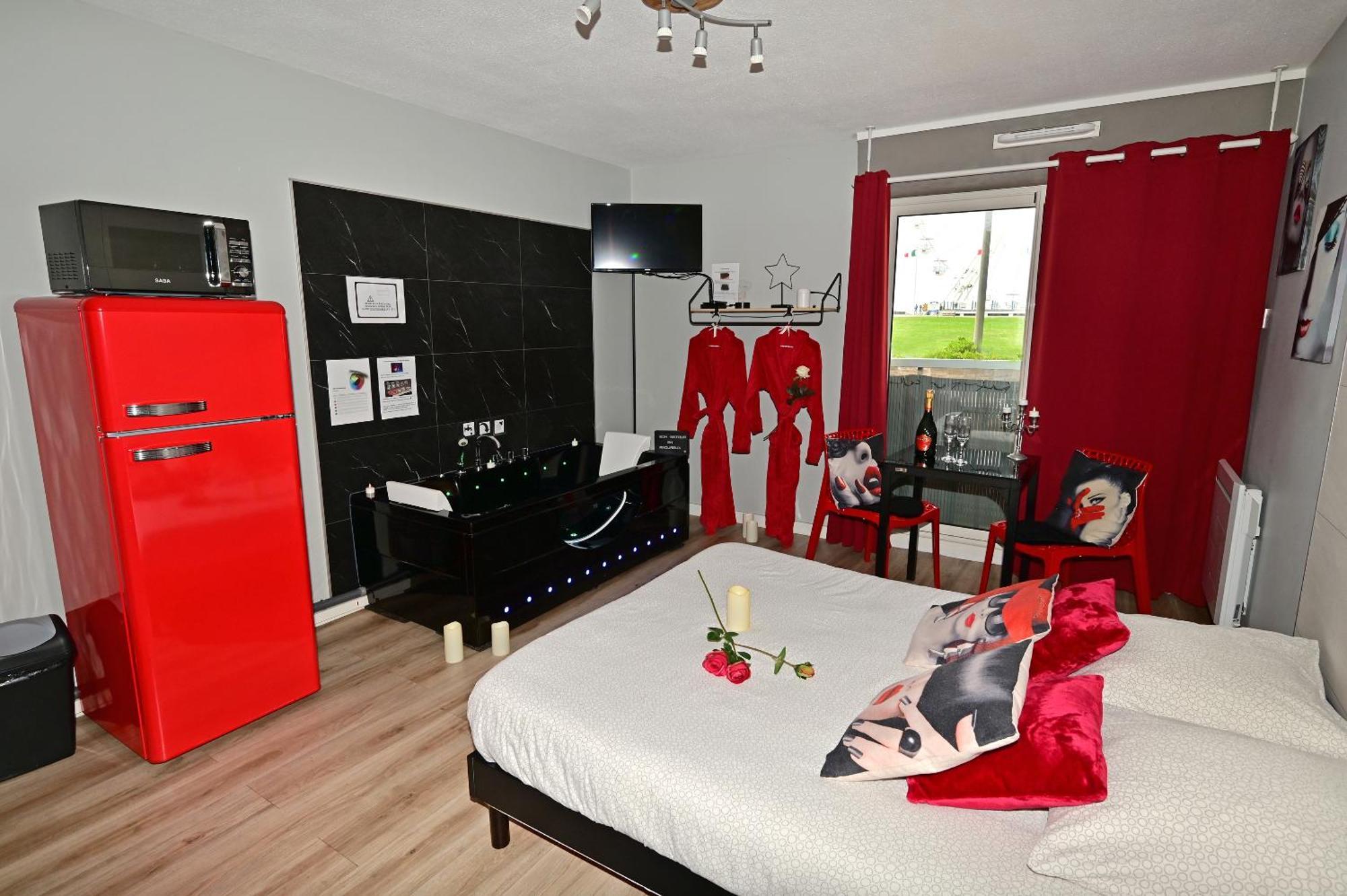 Grand Studio BISCARROSSE PLAGE Une nuit A 2 avec Sauna Luxe, Balnéo, Océan rien que pour vous Extérieur photo